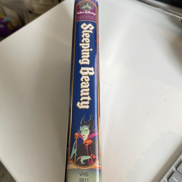 Walt Disney Sleeping Beauty - Masterpiece - Fully Restored VHS - Limited Edition - Picture 2 of 8